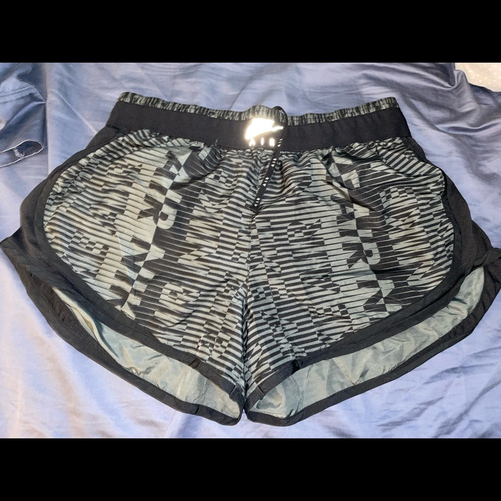 NIKE AIR RUNNING SHORTS
